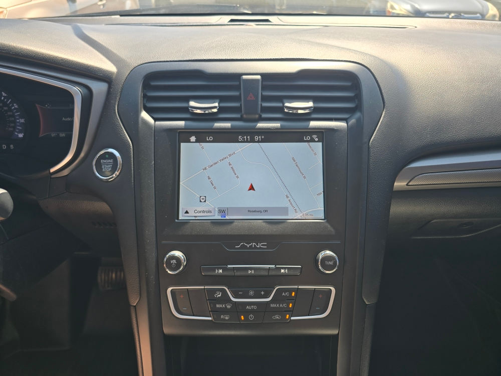 Thumbnail: 2019 Ford Fusion - 12
