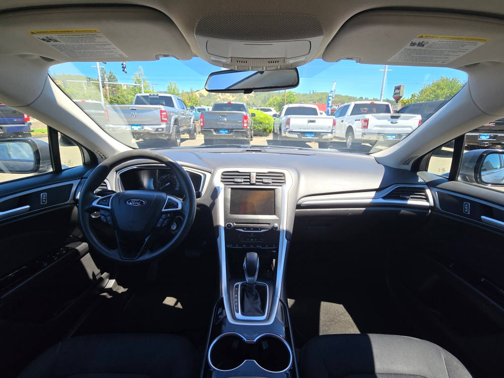 Thumbnail: 2014 Ford Fusion - 12