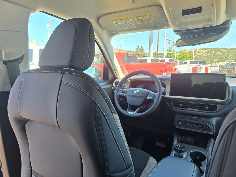 Thumbnail: 2025 Ford Bronco Sport - 19