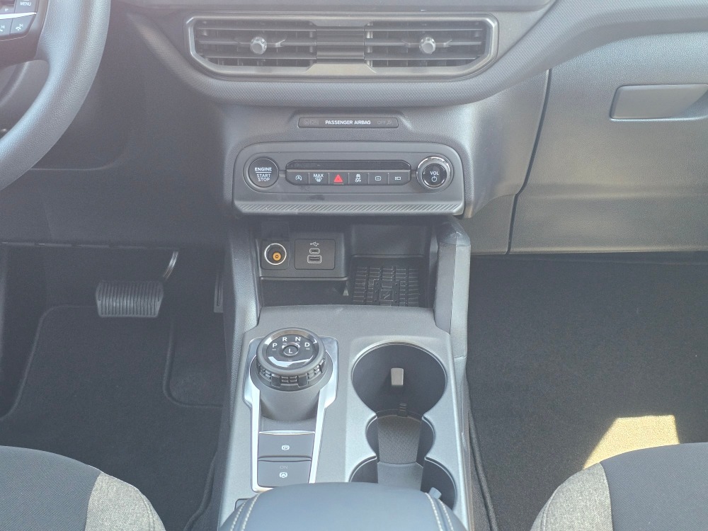 Thumbnail: 2025 Ford Bronco Sport - 12