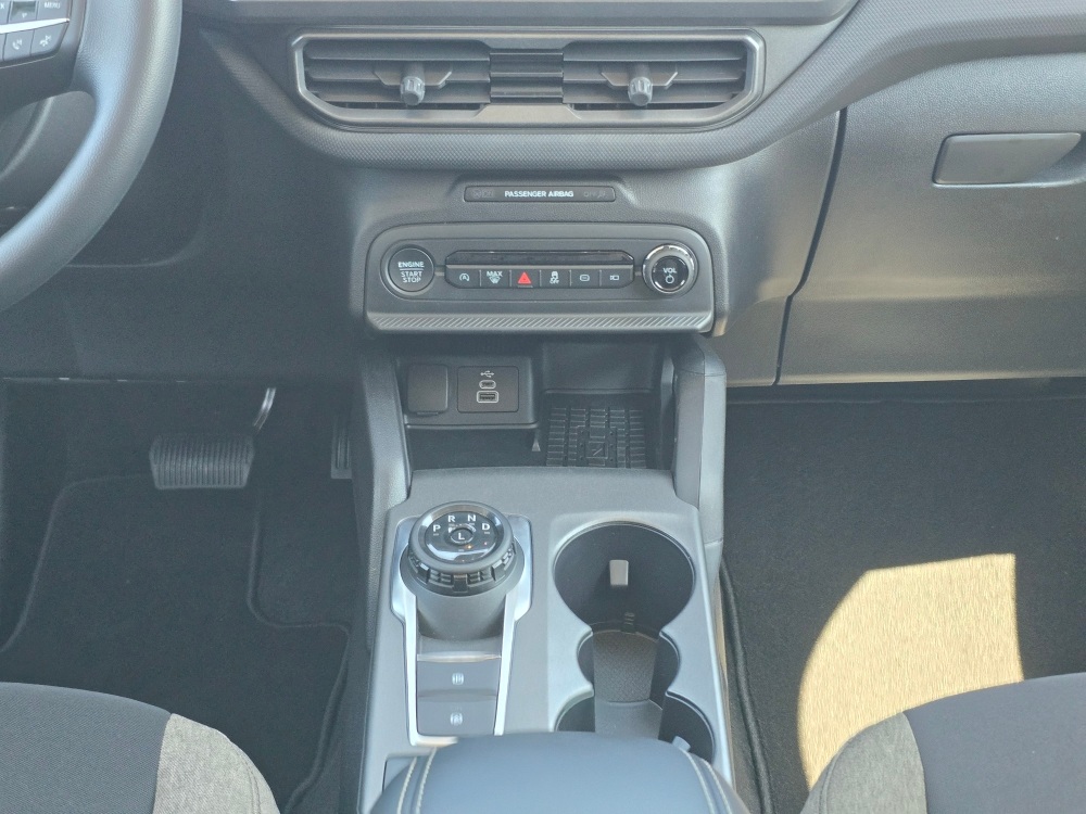 Thumbnail: 2025 Ford Bronco Sport - 13