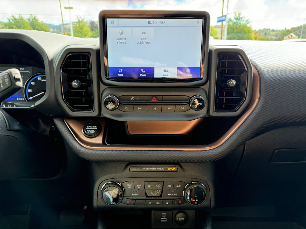 2022 Ford Bronco Sport Outer Banks 12