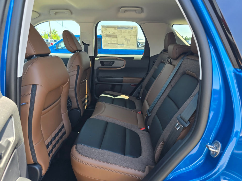 Thumbnail: 2025 Ford Bronco Sport - 10