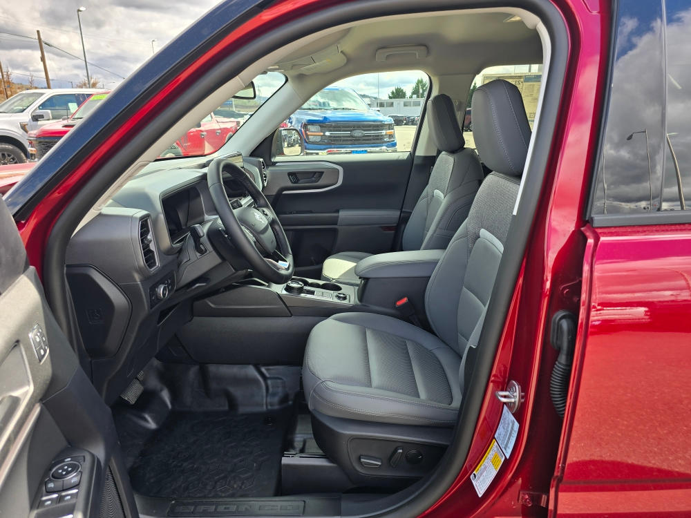 2025 Ford Bronco Sport Badlands 8