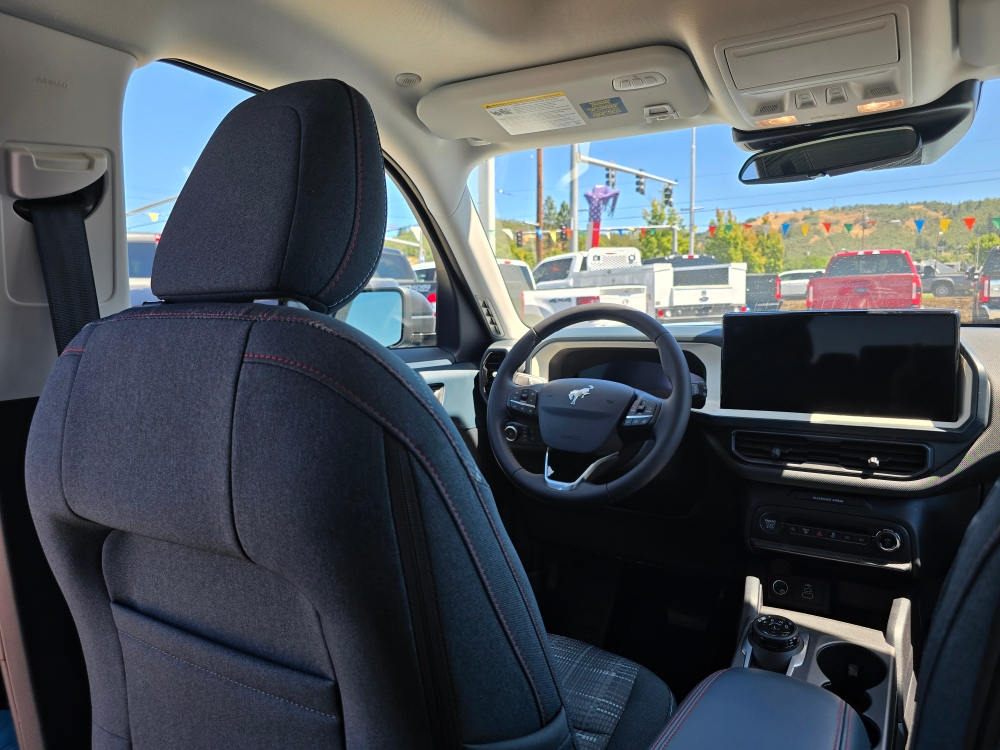 Thumbnail: 2025 Ford Bronco Sport - 2