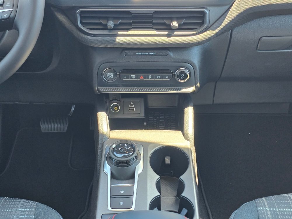 Thumbnail: 2025 Ford Bronco Sport - 13