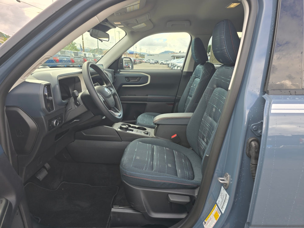 Thumbnail: 2025 Ford Bronco Sport - 8