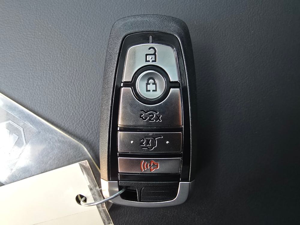 Thumbnail: 2025 Ford Mustang Mach-E - 15