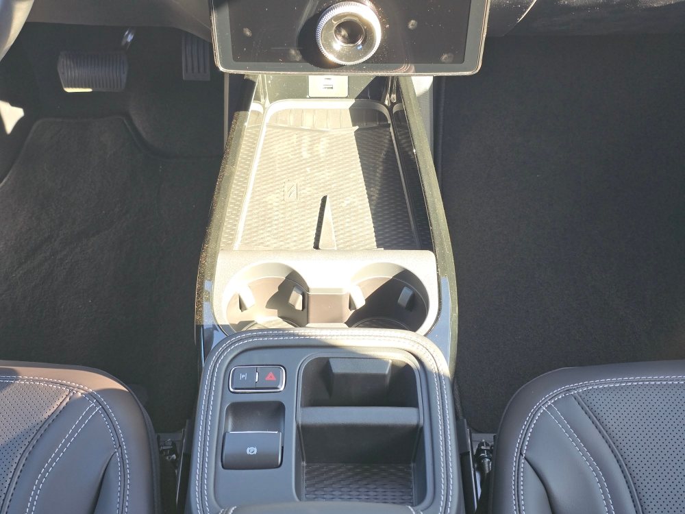 Thumbnail: 2025 Ford Mustang Mach-E - 12