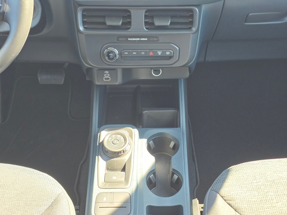 Thumbnail: 2026 Ford Maverick - 12