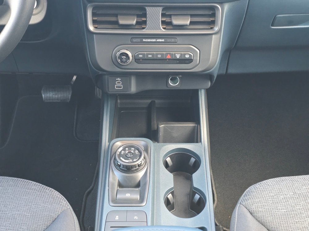 Thumbnail: 2026 Ford Maverick - 13