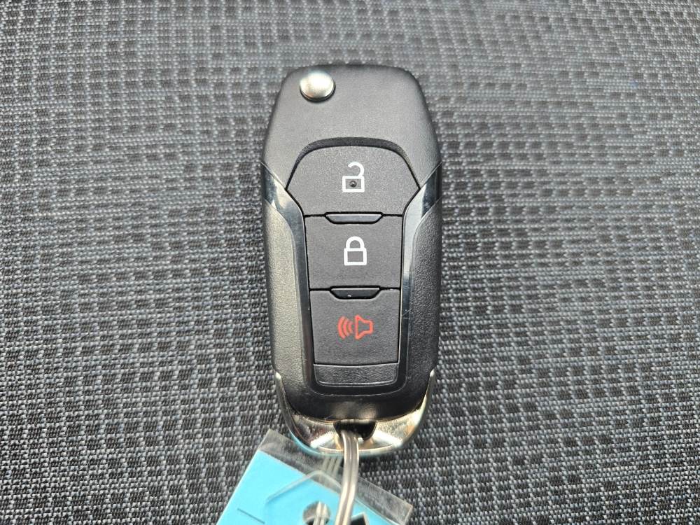 Thumbnail: 2025 Ford Maverick - 16