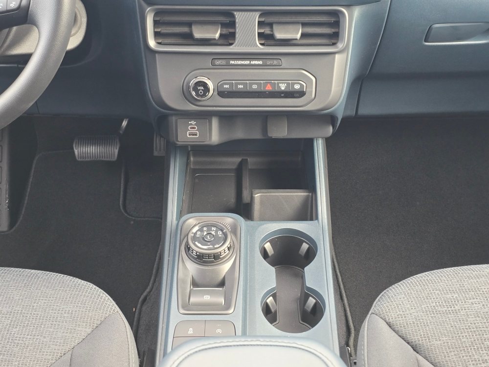 Thumbnail: 2025 Ford Maverick - 13