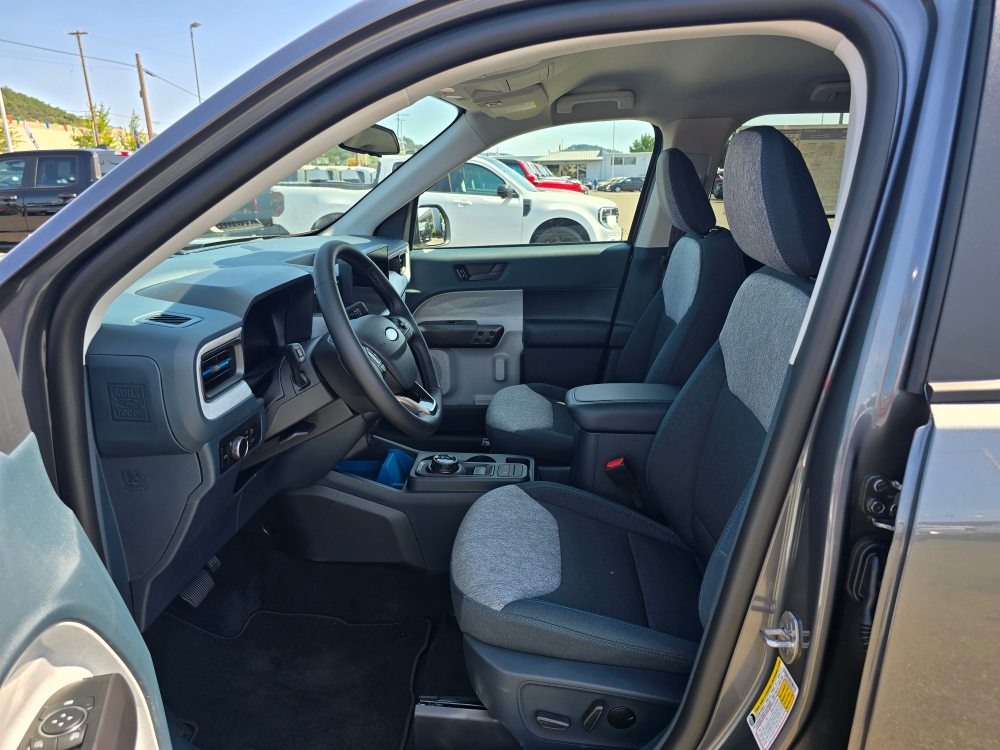 Thumbnail: 2025 Ford Maverick - 8