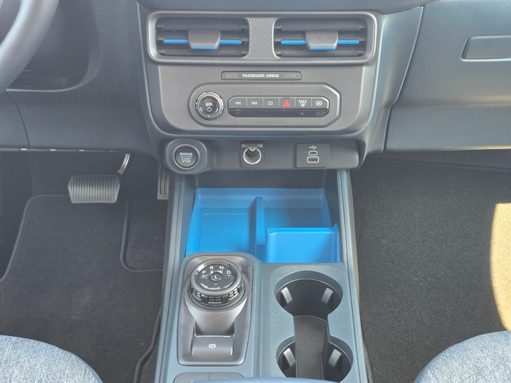 Thumbnail: 2025 Ford Maverick - 12