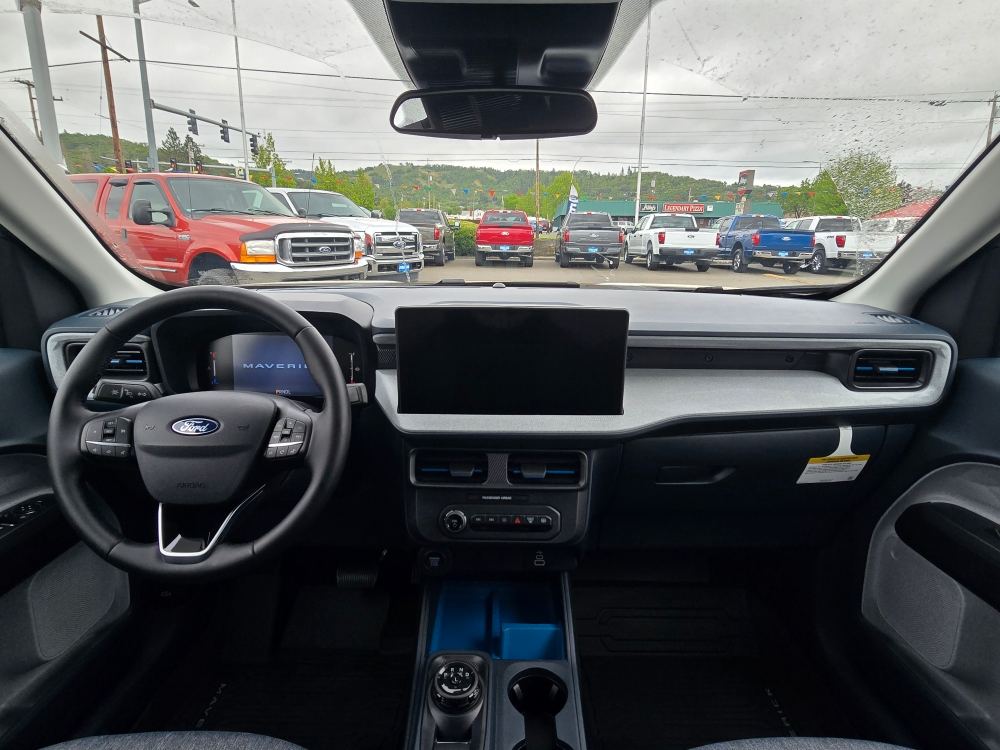 Thumbnail: 2025 Ford Maverick - 11