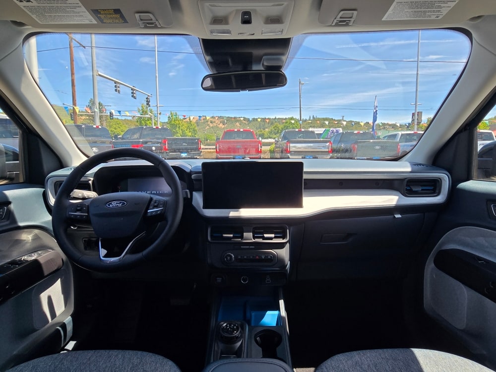 Thumbnail: 2025 Ford Maverick - 11