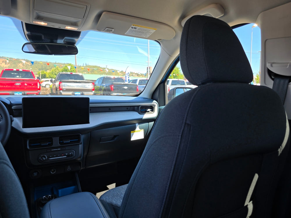 Thumbnail: 2025 Ford Maverick - 10