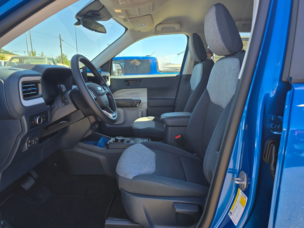 Thumbnail: 2025 Ford Maverick - 9