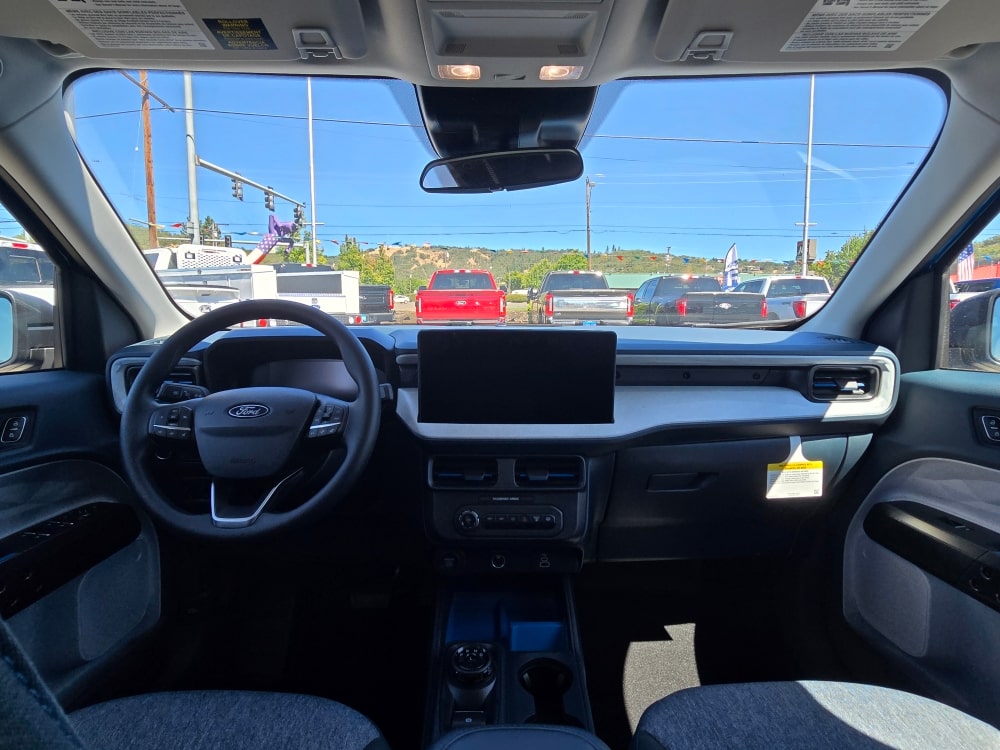 Thumbnail: 2025 Ford Maverick - 12