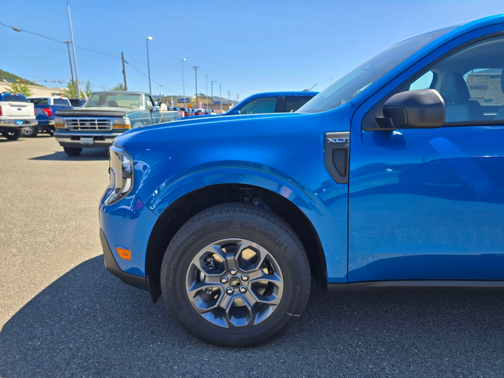 Thumbnail: 2025 Ford Maverick - 7