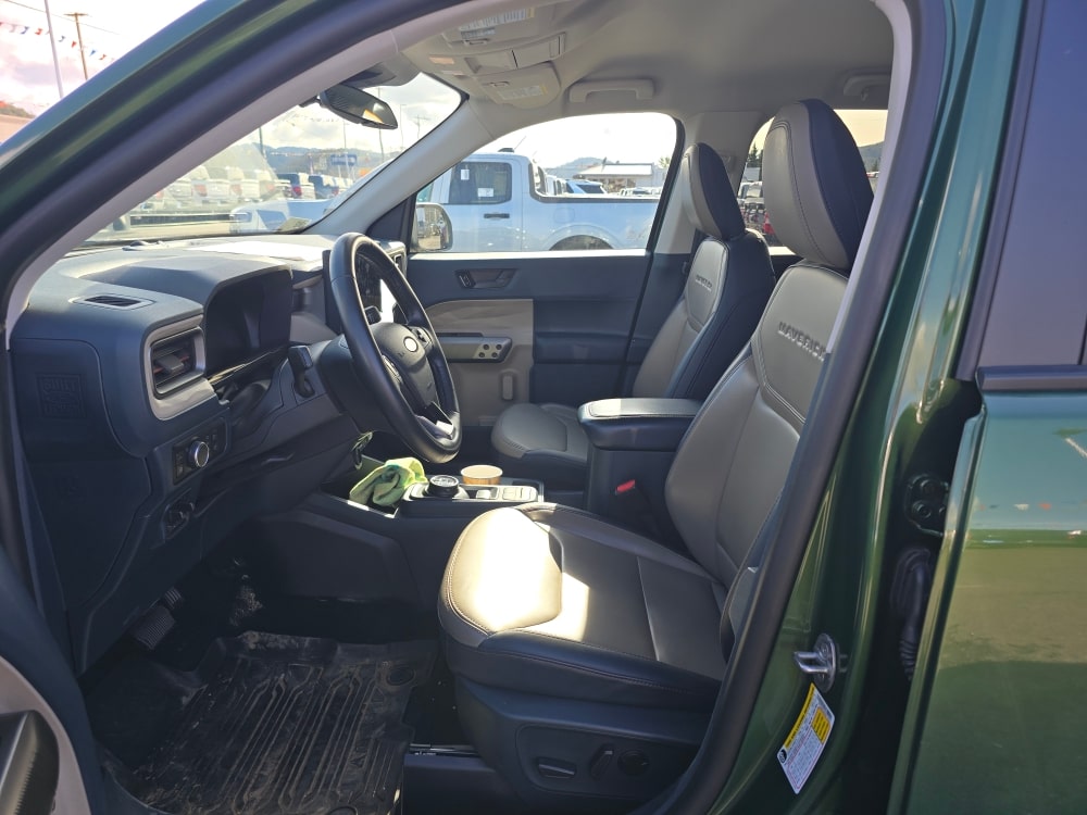 Thumbnail: 2025 Ford Maverick - 8