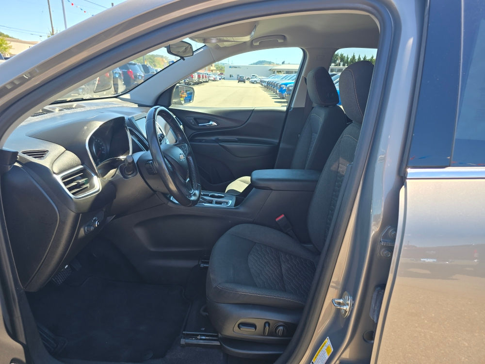Thumbnail: 2019 Chevrolet Equinox - 8