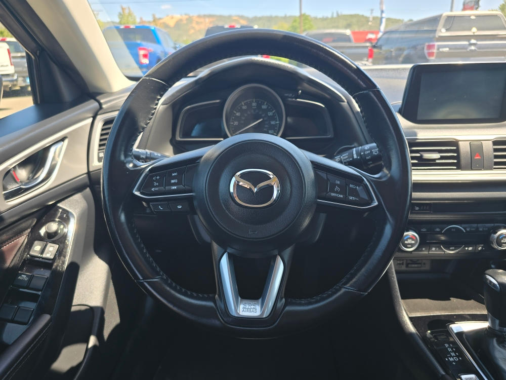 Thumbnail: 2018 Mazda Mazda3 - 8