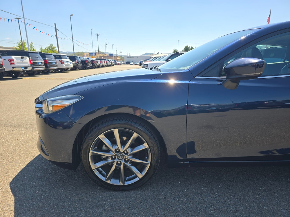 Thumbnail: 2018 Mazda Mazda3 - 7