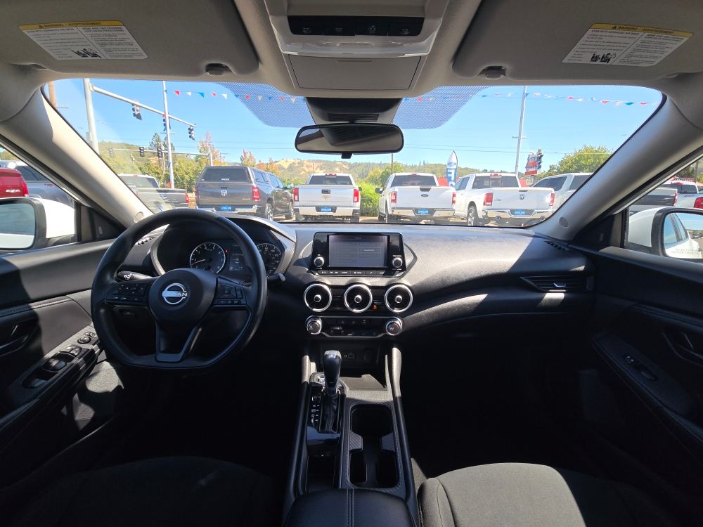 Thumbnail: 2024 Nissan Sentra - 12