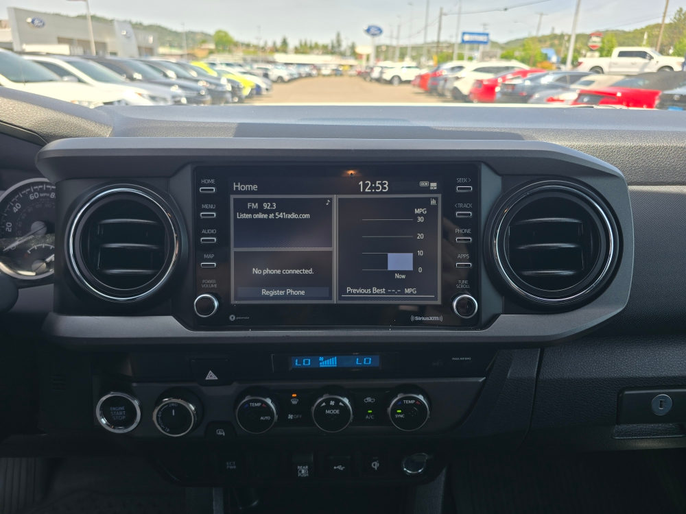 Thumbnail: 2023 Toyota Tacoma - 12