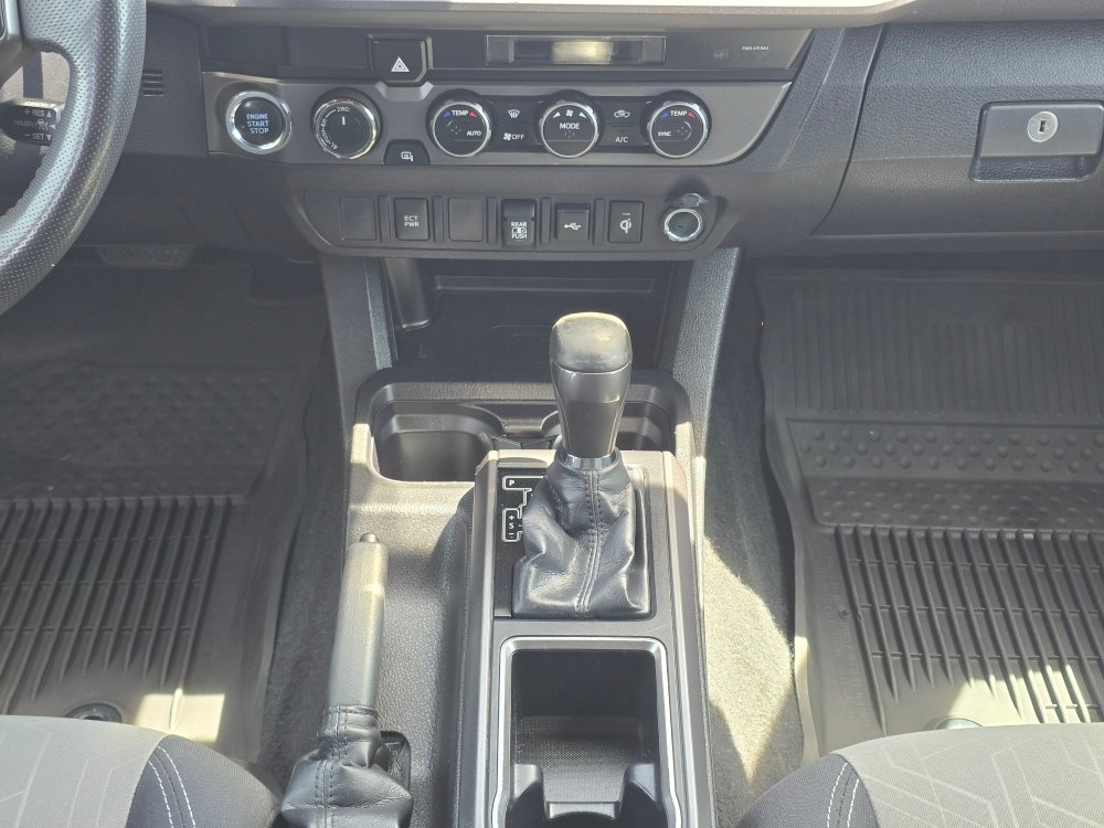 Thumbnail: 2023 Toyota Tacoma - 13