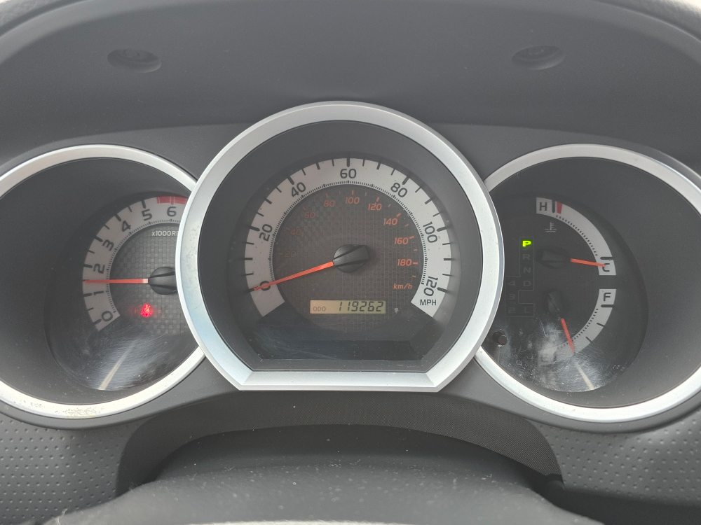 Thumbnail: 2014 Toyota Tacoma - 14