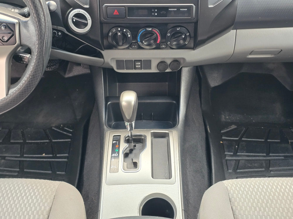 Thumbnail: 2014 Toyota Tacoma - 13