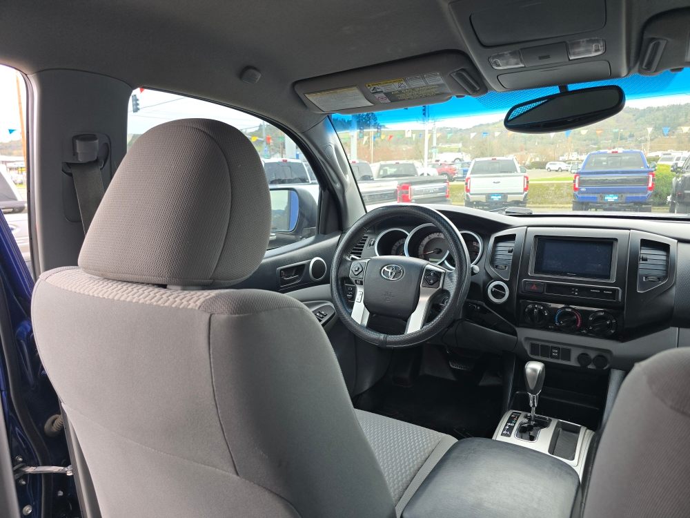 Thumbnail: 2014 Toyota Tacoma - 2