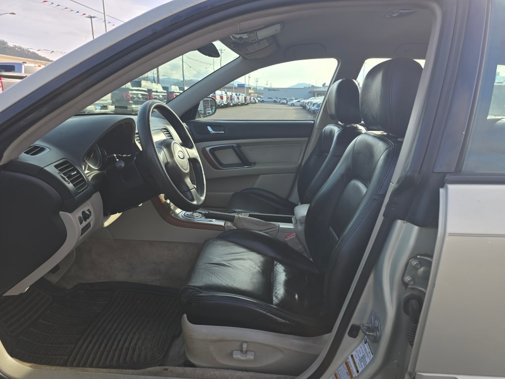 Thumbnail: 2005 Subaru Outback - 8