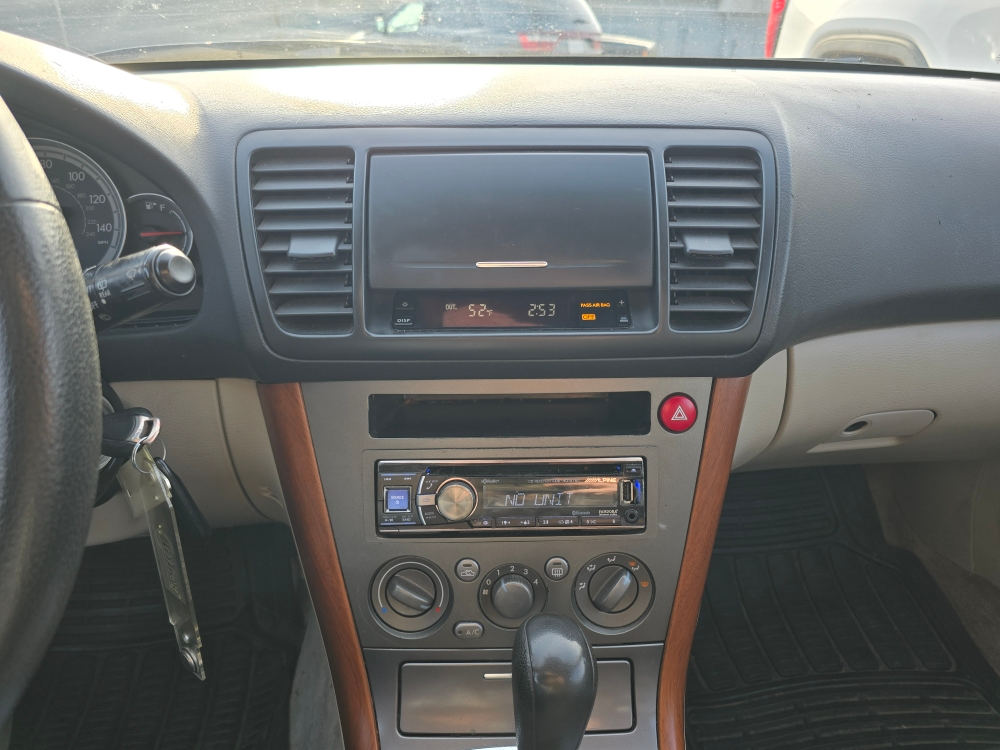 Thumbnail: 2005 Subaru Outback - 13