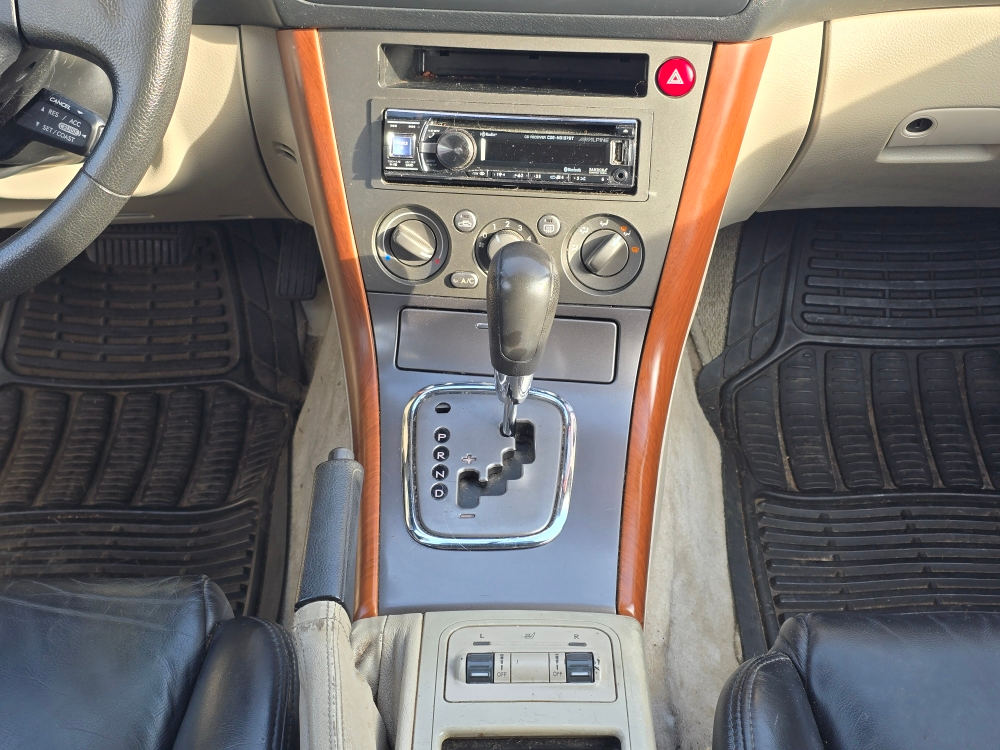 Thumbnail: 2005 Subaru Outback - 14