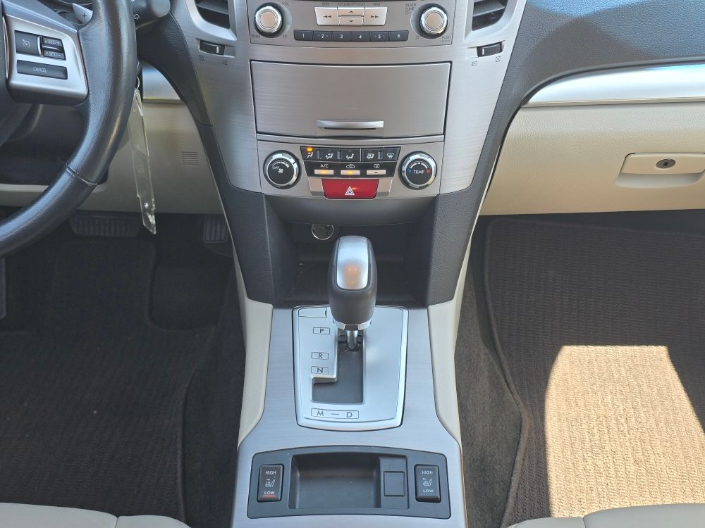 Thumbnail: 2013 Subaru Outback - 15