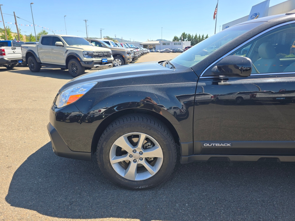 Thumbnail: 2013 Subaru Outback - 7