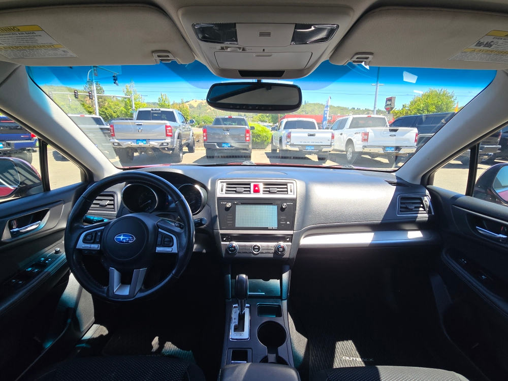 Thumbnail: 2015 Subaru Outback - 10