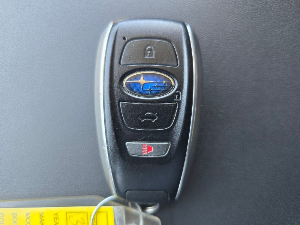 Thumbnail: 2017 Subaru Outback - 16