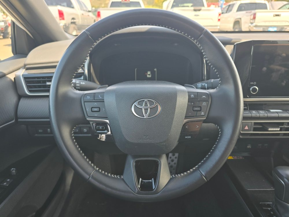 Thumbnail: 2025 Toyota Camry - 7