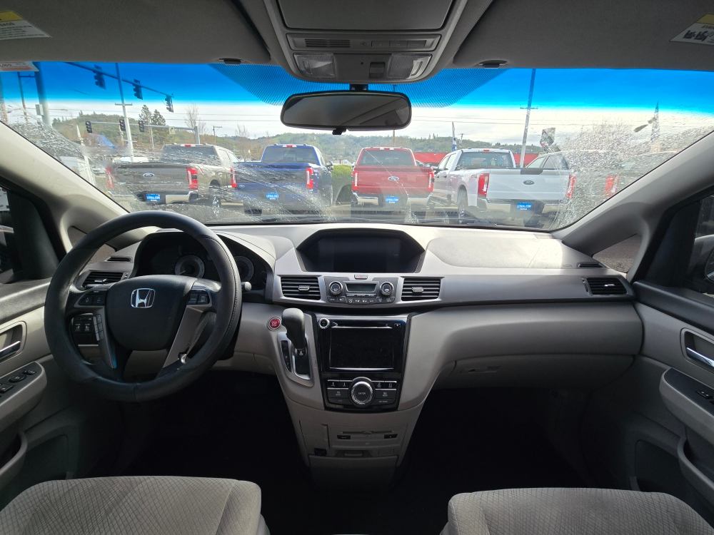 Thumbnail: 2016 Honda Odyssey - 11