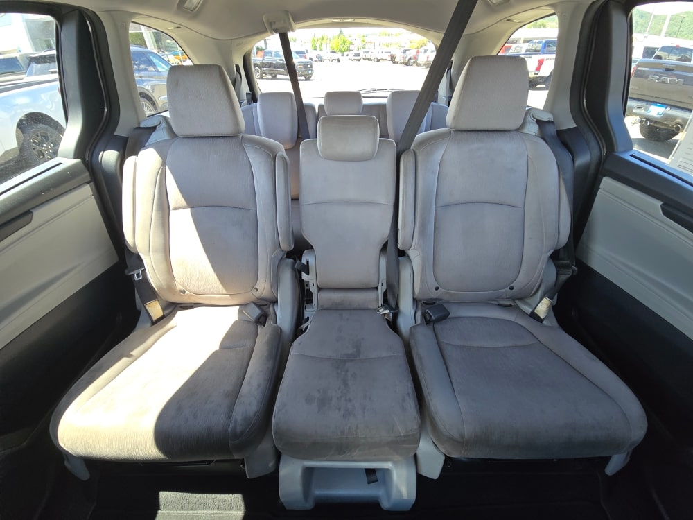 Thumbnail: 2019 Honda Odyssey - 21