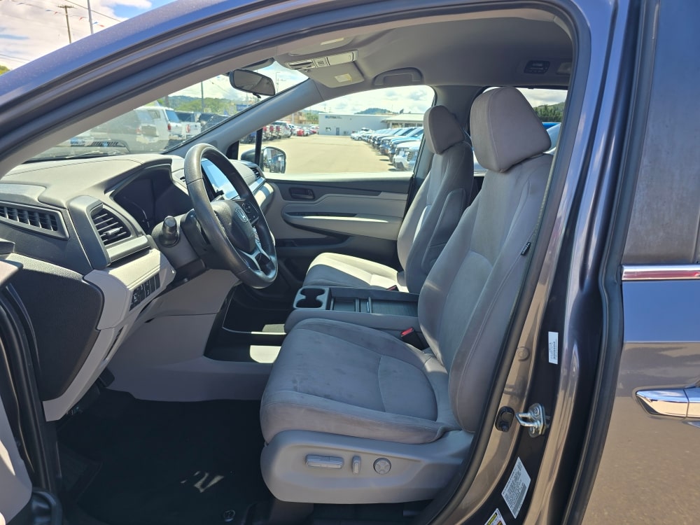 Thumbnail: 2019 Honda Odyssey - 9