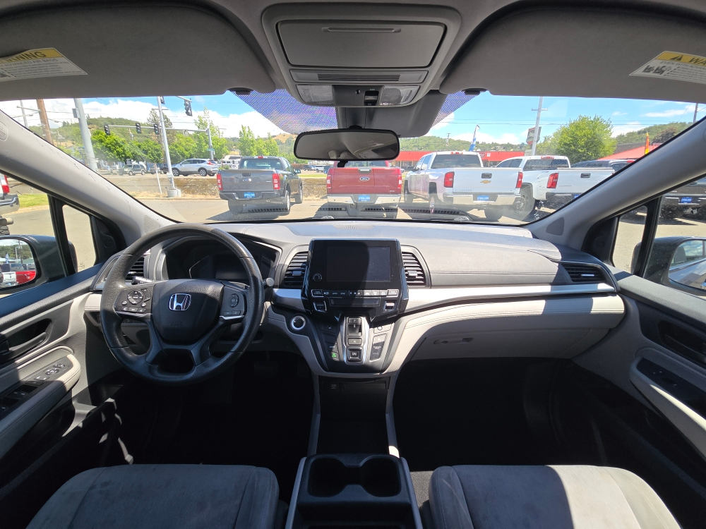 Thumbnail: 2019 Honda Odyssey - 12