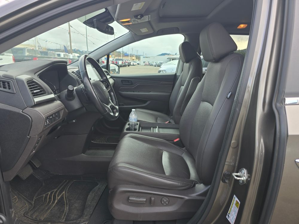 Thumbnail: 2018 Honda Odyssey - 8