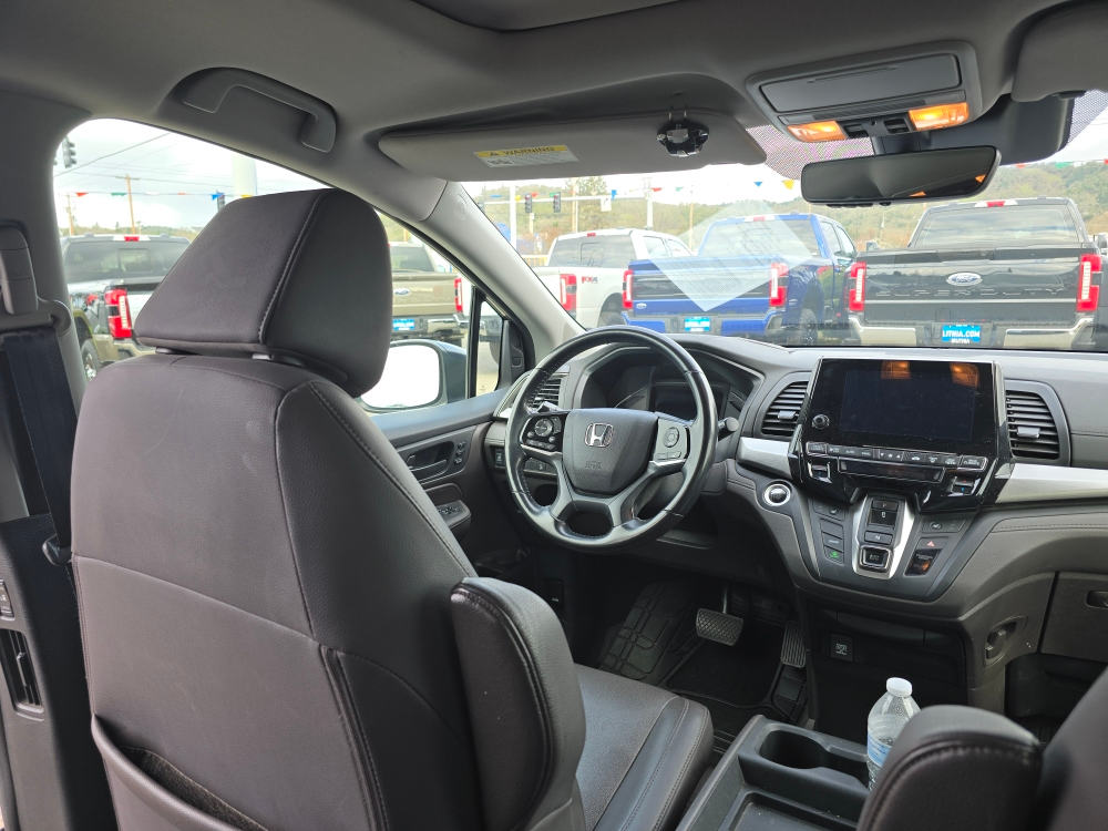 Thumbnail: 2018 Honda Odyssey - 2