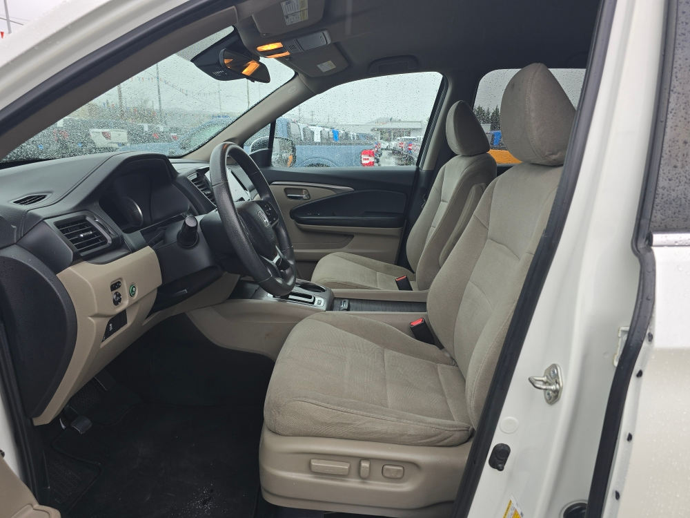 Thumbnail: 2019 Honda Pilot - 8